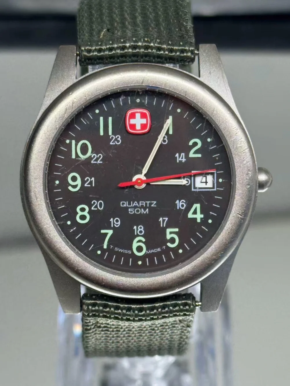 Vintage Wenger Swiss Military Marlboro Men’s Watch Date 37mm New Battery Runs
